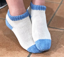 Load image into Gallery viewer, Stretchy Sport Socks